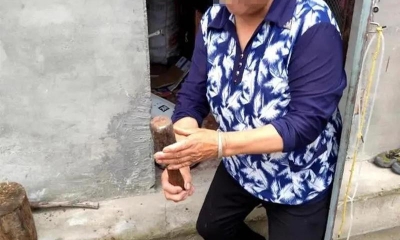 Ngỡ ngàng cụ bà 90 tuổi nhặt được lựu đạn làm chày giã hạt tiêu suốt 2 thập kỷ